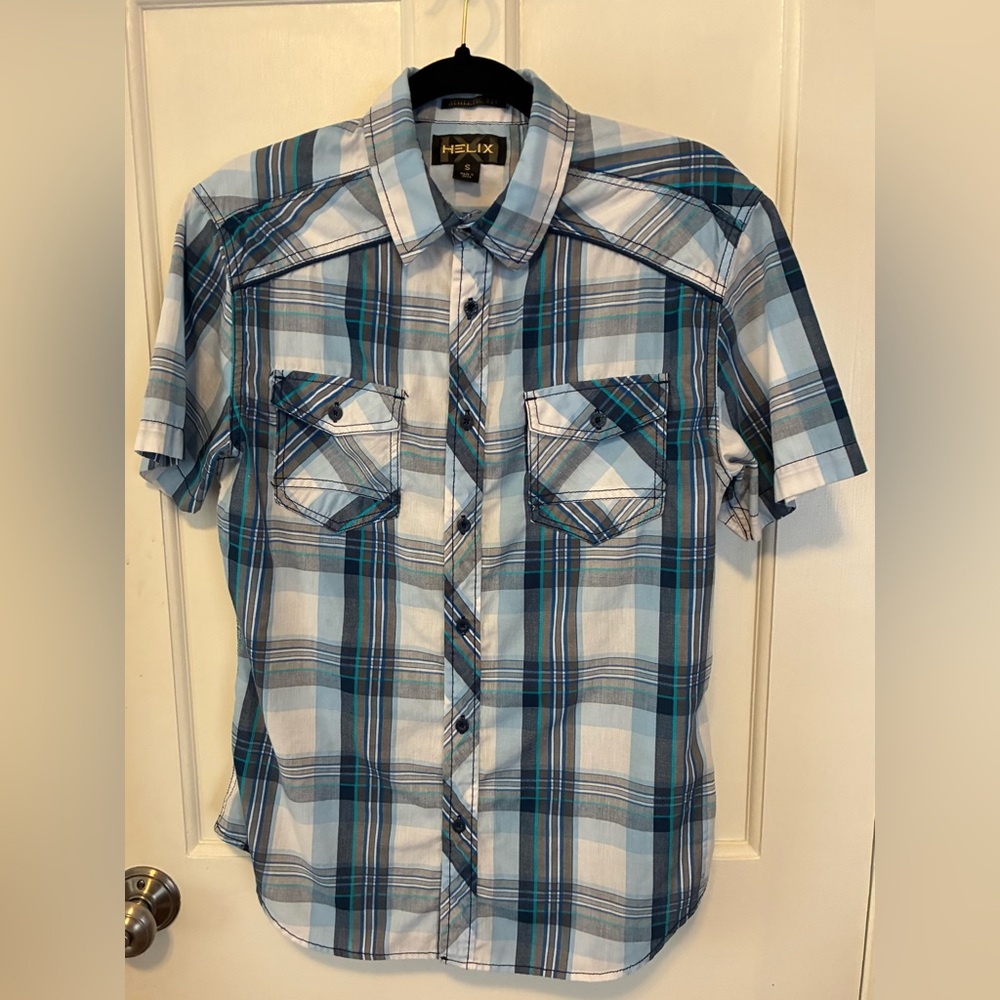 Helix Men’s Short Sleeve Plaid Button-Down Shirt in White, Blue, Teal